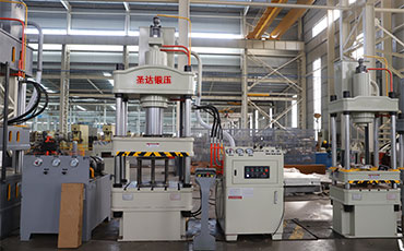  徐州四柱液壓機(jī)怎么樣？